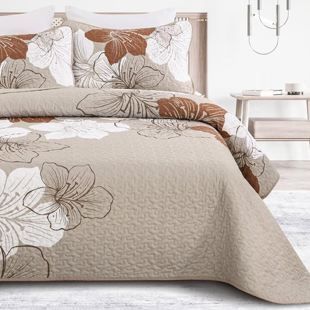New Taupe Bohemian Floral Quilt Set • 3 PC • QUEEN Size